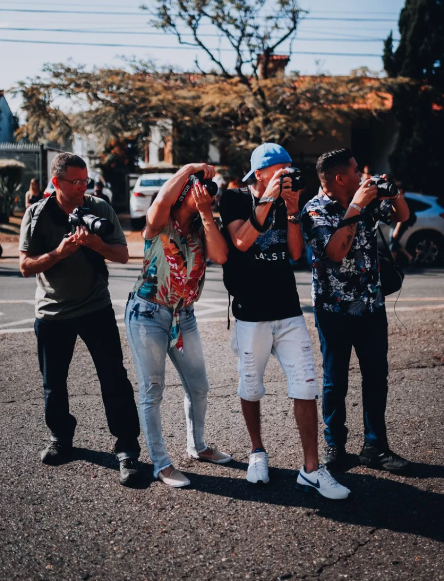 Cuéntenos qué le gustaría fotografiar, leer o compartir